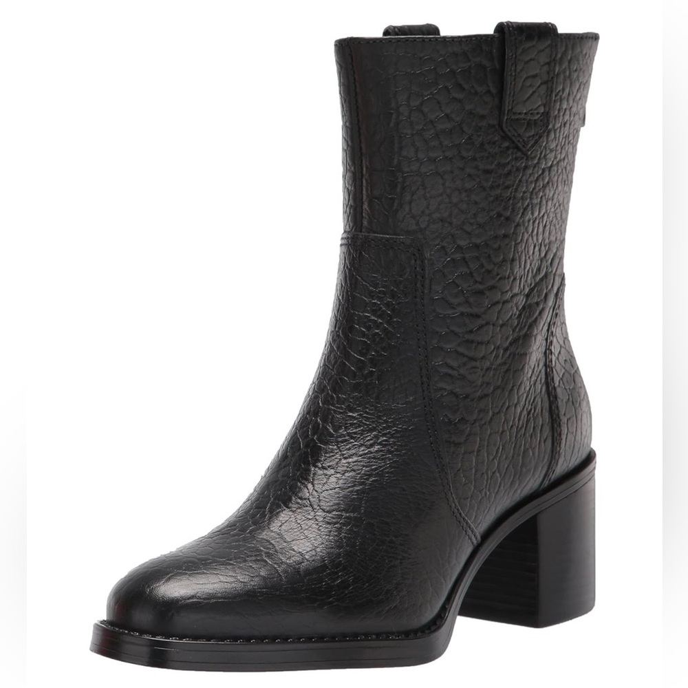 Vince Camuto Zanilla Black Leather Heeled Boots